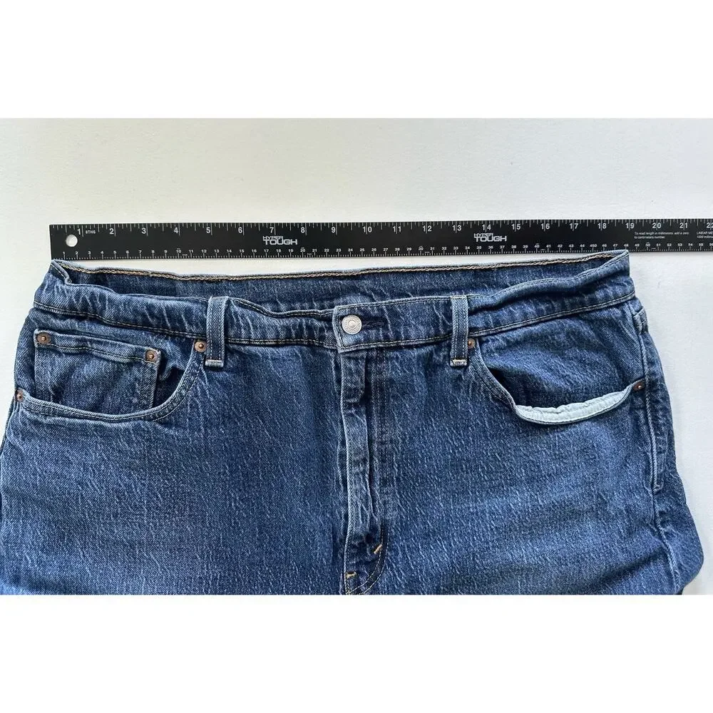 Levis elevate your
